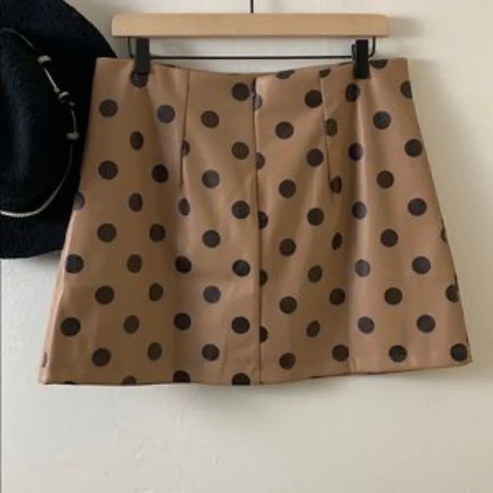 Zara Faux Leather Polka Dot Mini Skirt Size Small